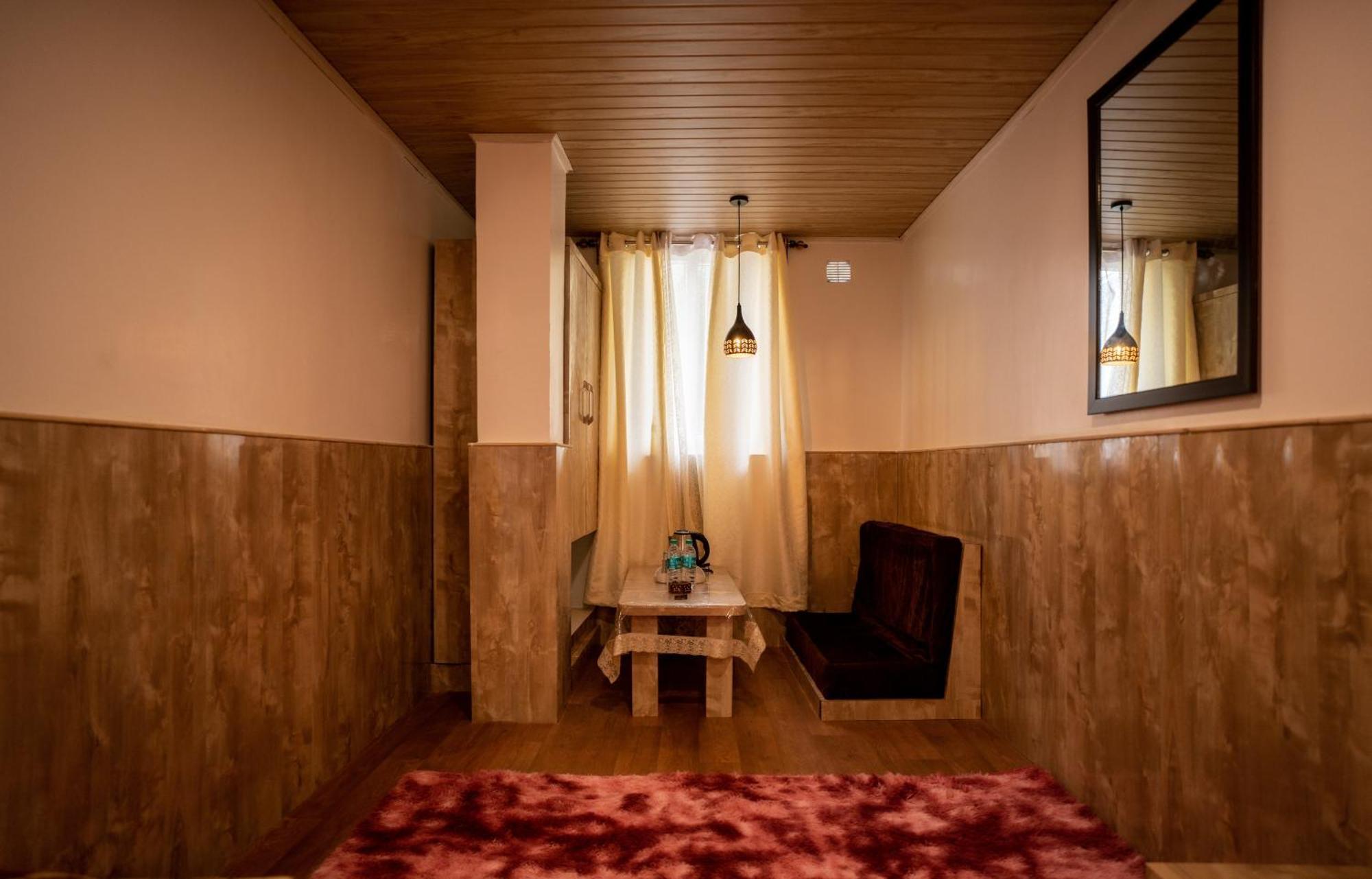 Darjeeling Guest House Deluxe 外观 照片